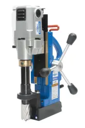 9A 115V 1-1/2" x 2" Capacity Hougen HMD904 Corded 450 RPM Portable Magnetic Drill & Coolant Kit